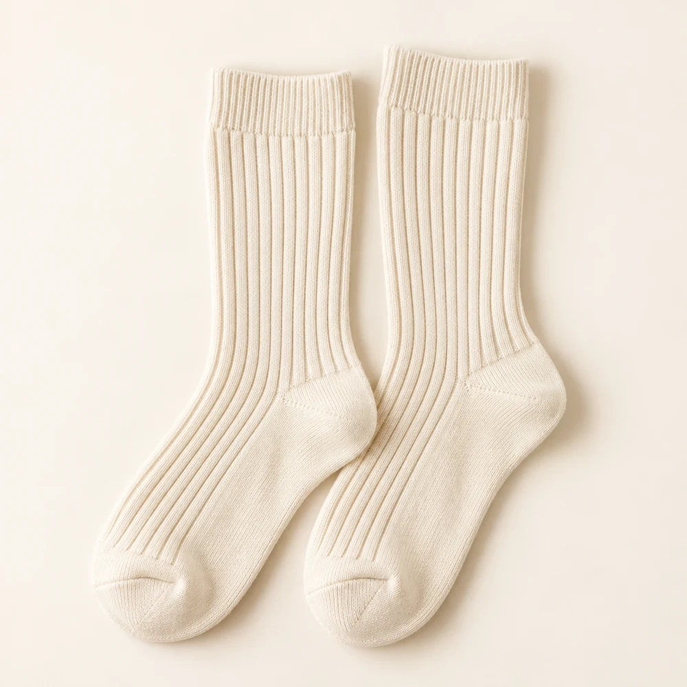 Petal Rib Crew Socks — Cream
